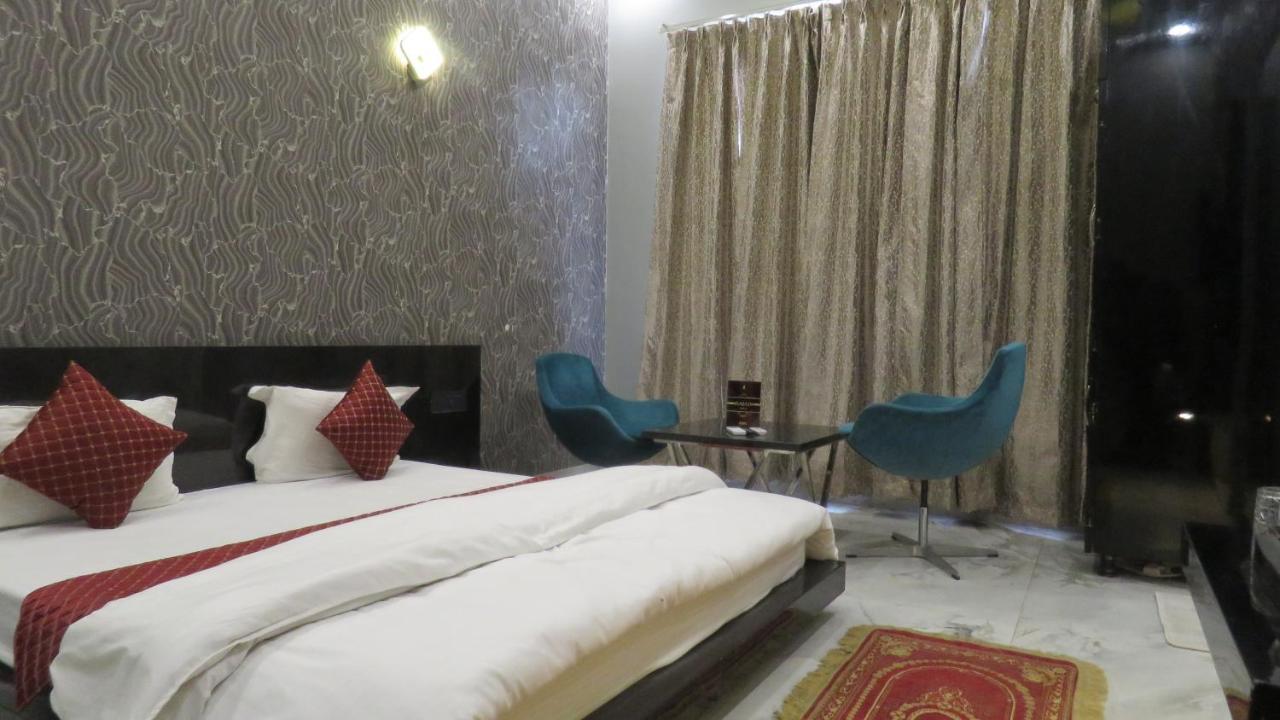 Raja Ji Hotels & Restaurant Jind Екстериор снимка