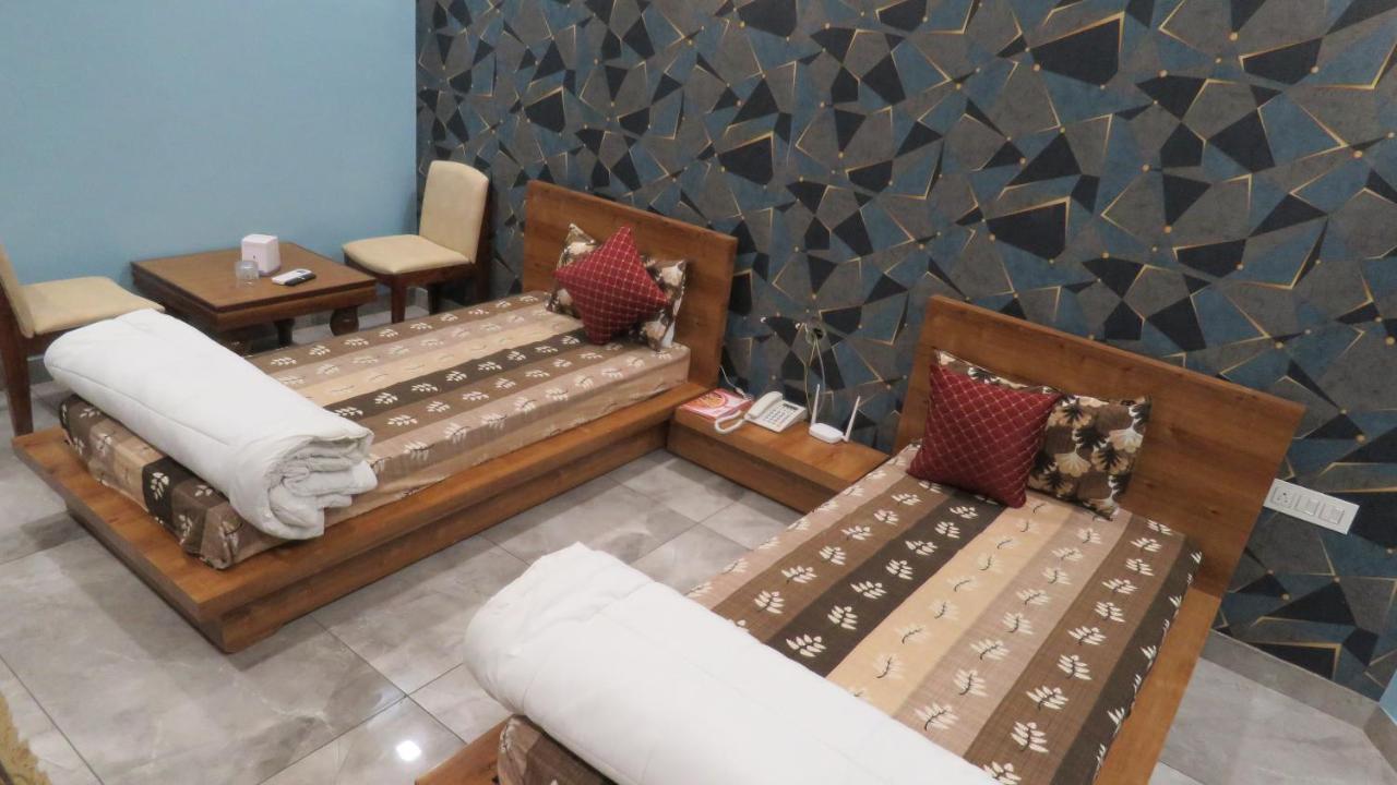 Raja Ji Hotels & Restaurant Jind Екстериор снимка